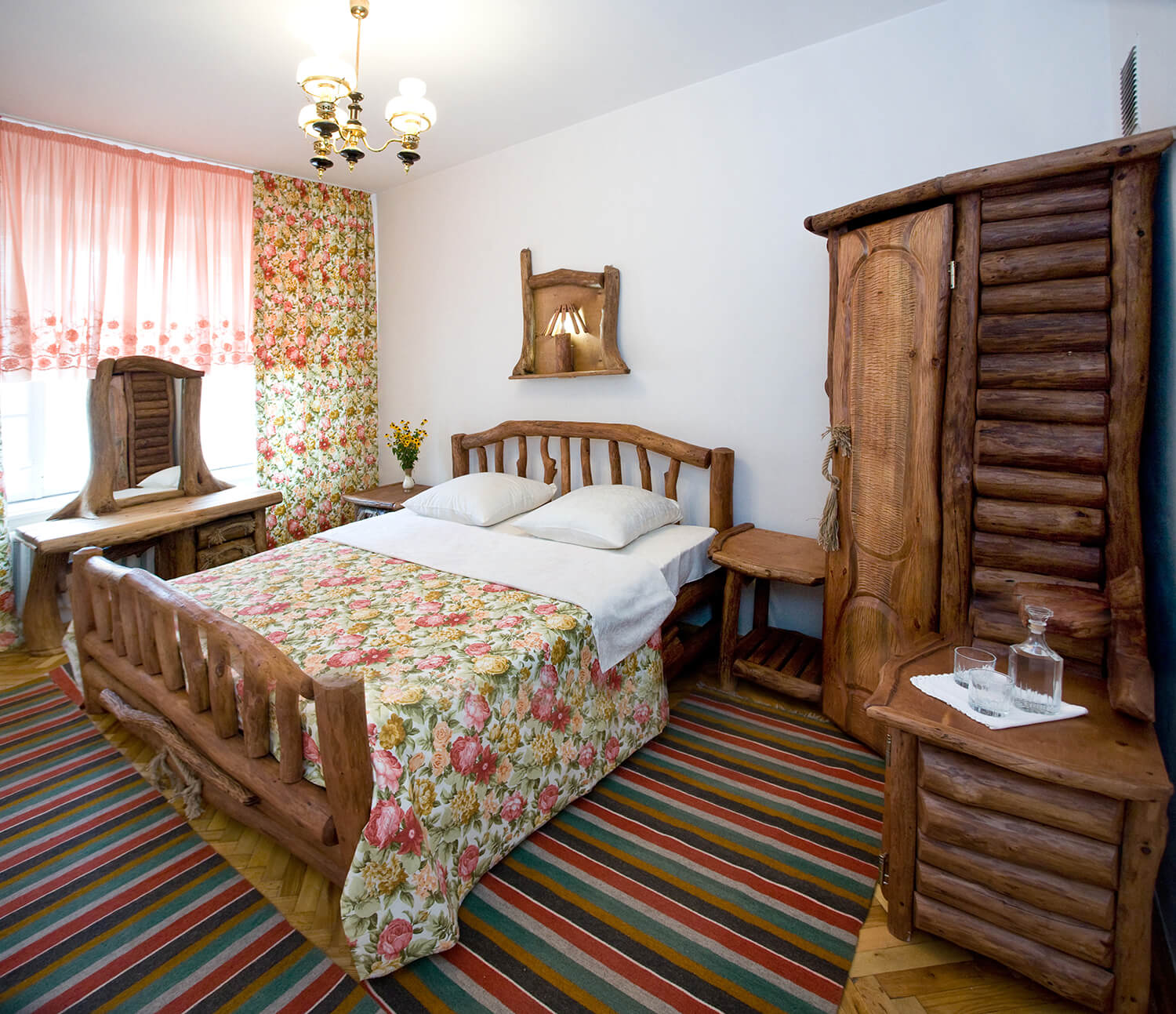 Guest bedroom at Casa din Luncă in Trebujeni